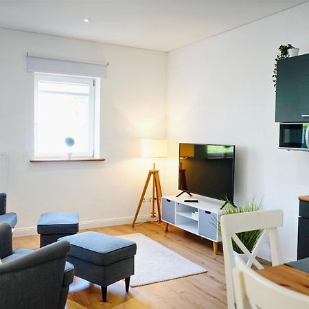 Altstadt Apartment II - Terrasse- Waschmaschine- Parkplatz ウォルフスブルク エクステリア 写真